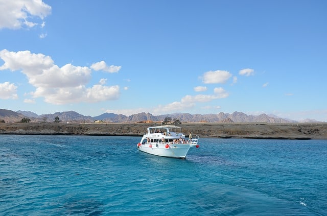 Cena Sulla Barca Privata da Sharm el Sheikh –  Crociera privata