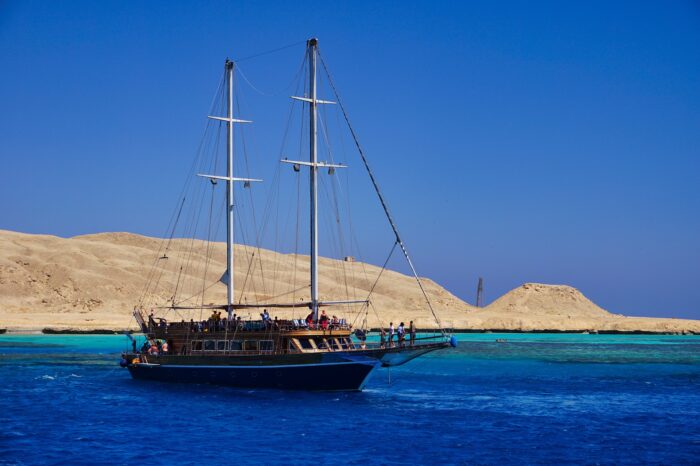 Escursione con la barca dei pirati di Sharm el Sheikh