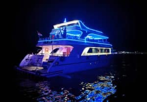 Serata romantica con cena sulla barca  Sharm el Sheikh