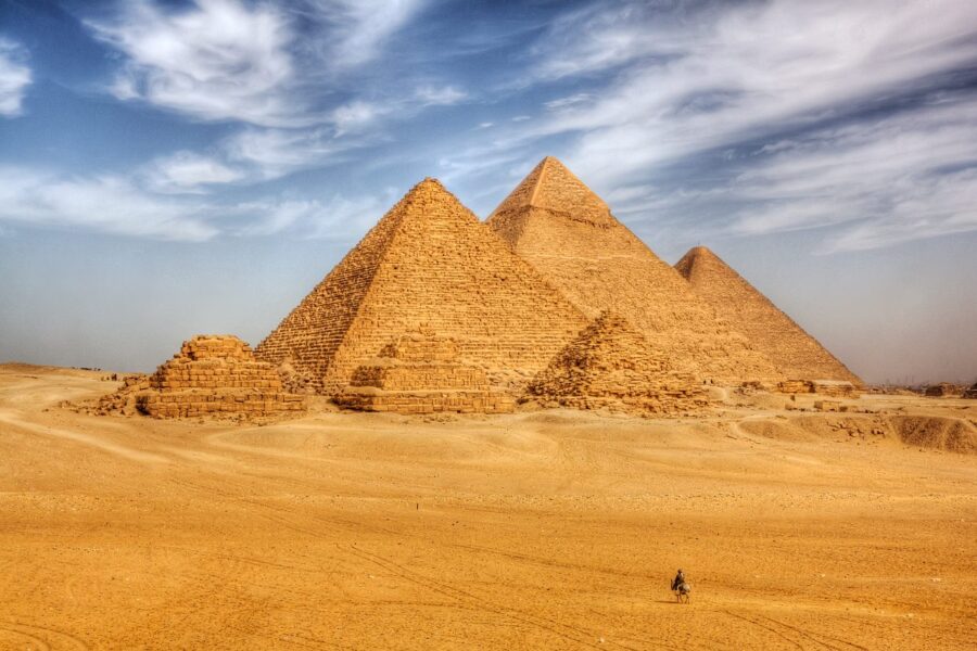 Esclusive Escursioni da El Gouna al Cairo per vedere le Piramidi e Museo