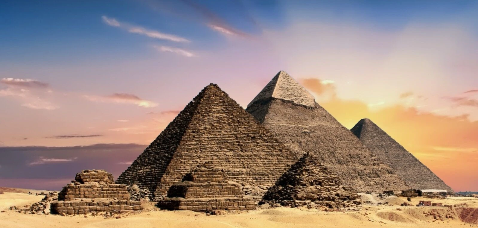 pyramids-gac5a29b33_1920-e1682947846171