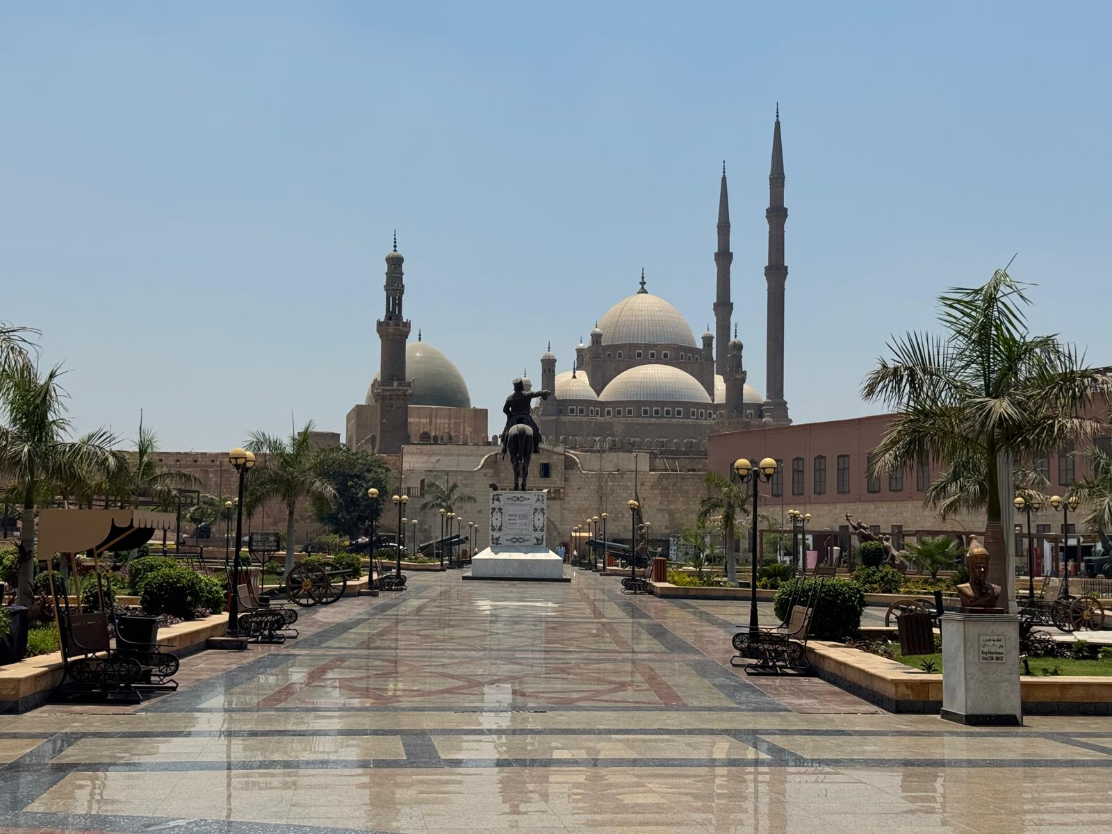 Escursione Piramidi Cairo da Luxor
